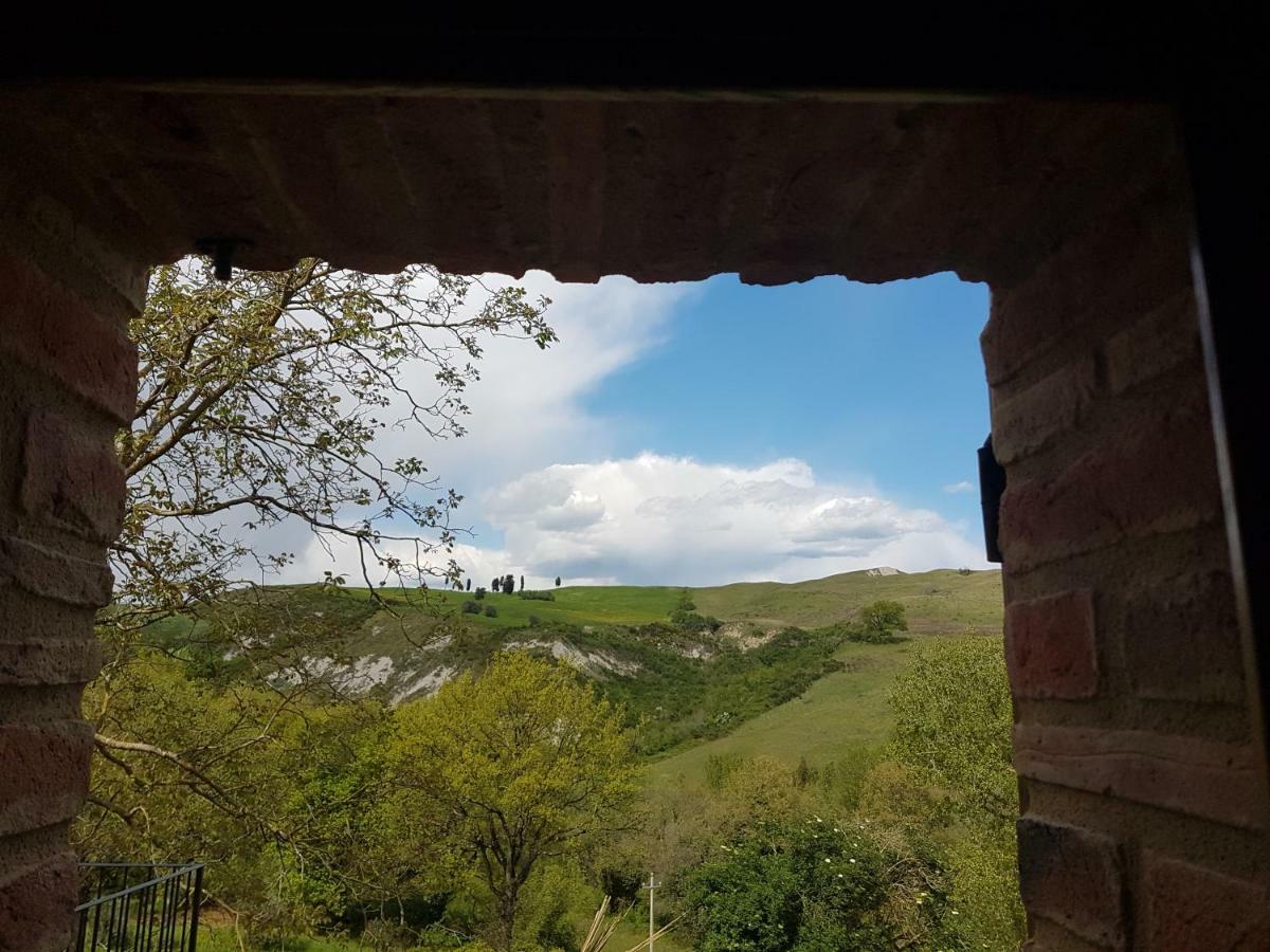 Agriturismo La Quiete Casa de hóspedes Volterra Exterior foto